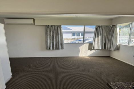 Photo of property in 62 Edgewater Drive, Pakuranga, Auckland, 2010
