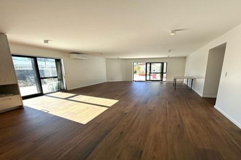 Photo of property in 124 Portage Road, New Lynn, Auckland, 0600