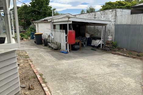 Photo of property in 77 Rattray Street, Riccarton, Christchurch, 8041
