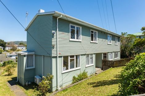 Photo of property in 78-80 Hereford Street, Cannons Creek, Porirua, 5024