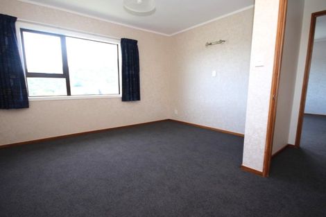 Photo of property in 42-44 David Crescent, Karori, Wellington, 6012