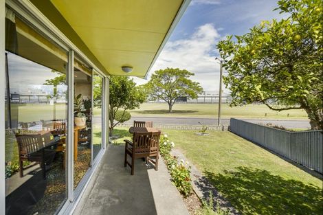 Photo of property in 6 Canterbury Street, Tamatea, Napier, 4112