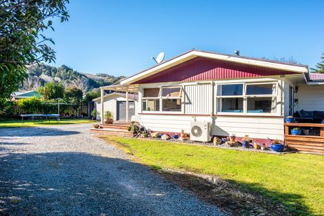 Photo of property in 15 Justin Street, Mangapapa, Gisborne, 4010