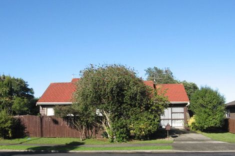 Photo of property in 9a Highland Park Drive, Highland Park, Auckland, 2010