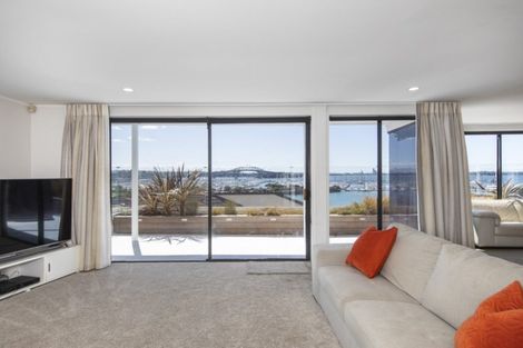 Photo of property in 21 London Street, Hampden, 9410