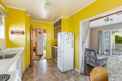 Photo of property in 33 Glenorchy Street, Glen Eden, Auckland, 0602