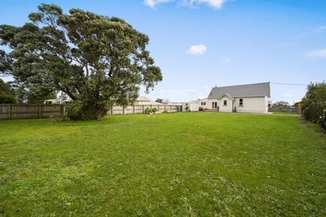 Photo of property in 39 Tauhuri Street, Manaia, 4612