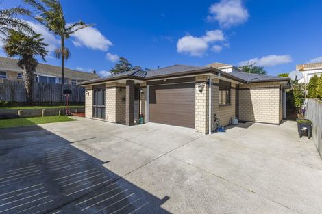 Photo of property in 50b Great South Road, Manurewa, Auckland, 2102