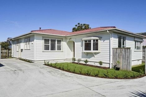 Photo of property in 57 Ranui Terrace, Tawa, Wellington, 5028