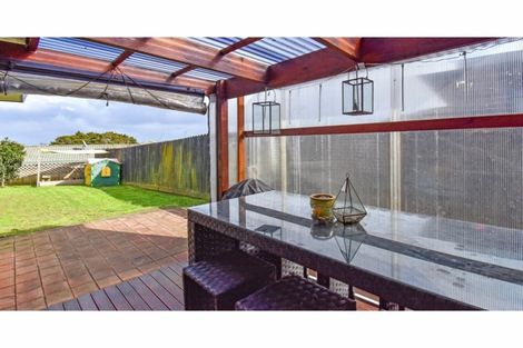Photo of property in 8 Wairere Road, The Gardens, Auckland, 2105