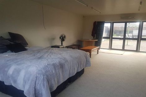 Photo of property in 55 Lowry Avenue, Redwood, Christchurch, 8051