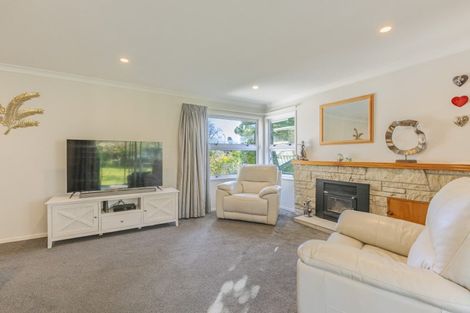 Photo of property in 19 Selwyn Road, Havelock North, 4130