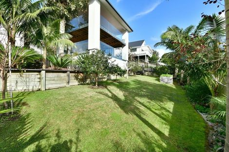 Photo of property in 27 Coralsea Way, Arkles Bay, Whangaparaoa, 0932