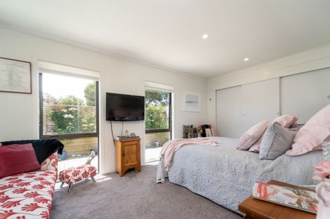 Photo of property in 34 Bidwills Cutting Road, Greytown, 5794