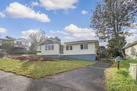Photo of property in 46 Glenbervie Crescent, Massey, Auckland, 0614