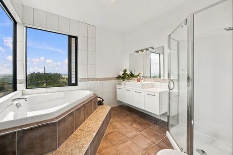 Photo of property in 11 Cameron Town Road, Pukekohe, 2678