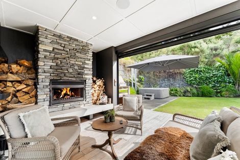 Photo of property in 31 Brick Bay Drive, Sandspit, Warkworth, 0982