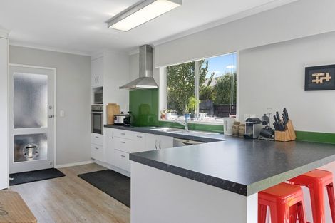 Photo of property in 9 Ranui Street, Dinsdale, Hamilton, 3204