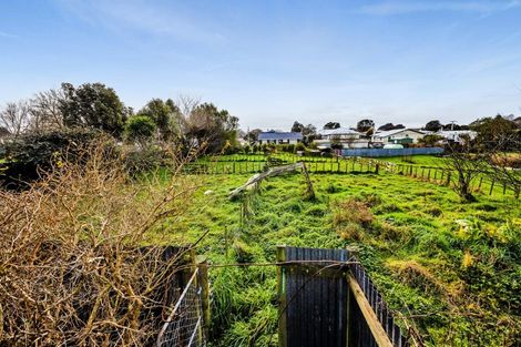 Photo of property in 24 Tayler Street, Eltham, 4322