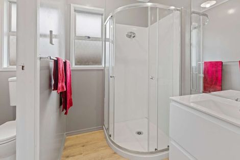 Photo of property in 20 Leslie Avenue, Western Heights, Rotorua, 3015