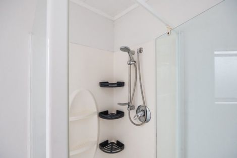 Photo of property in 10a Milne Street, Sanson, 4817