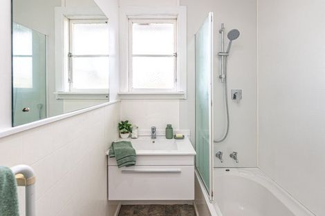 Photo of property in 32 Broadhead Avenue, Tawhero, Whanganui, 4501
