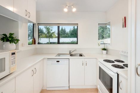 Photo of property in 11 D'urville Way, Welcome Bay, Tauranga, 3112