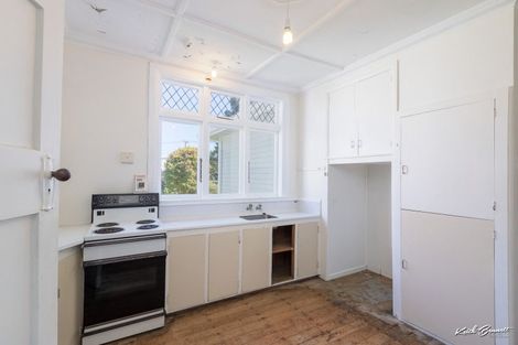 Photo of property in 38 Norton Park Avenue, Fairfield, Lower Hutt, 5011