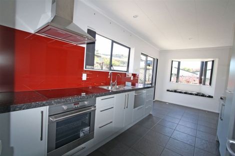 Photo of property in 4 Fantome Place, Whalers Gate, New Plymouth, 4310
