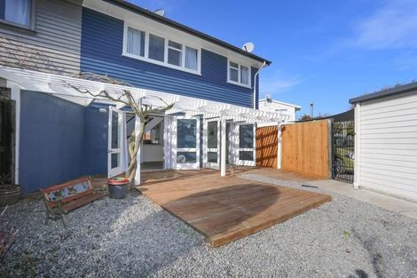 Photo of property in 33 Flay Crescent, Burnside, Christchurch, 8053