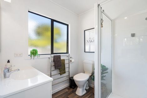 Photo of property in 79 Tudehope Road, Matarau, Kamo, 0185