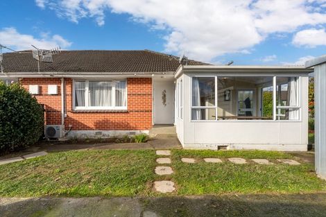 Photo of property in 2/49a Shakespeare Avenue, Trentham, Upper Hutt, 5018