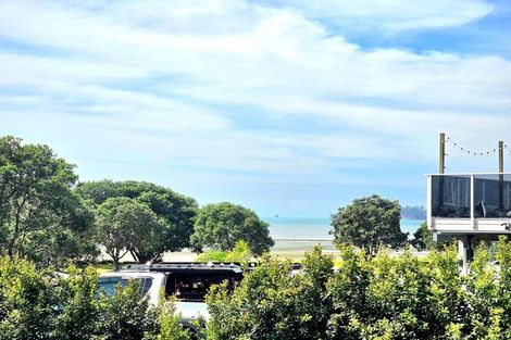 Photo of property in 18 Kahurangi Place, Snells Beach, 0920