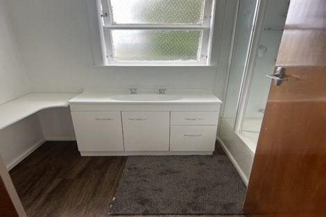 Photo of property in 20 Mckenzie Street, Levin, 5510