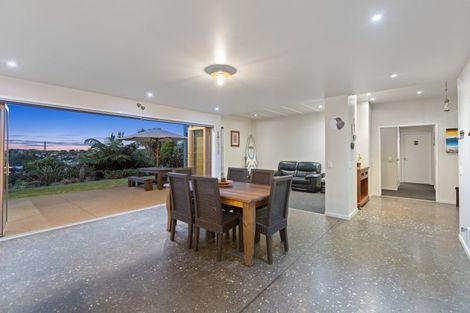 Photo of property in 61 Karamea Street, Whalers Gate, New Plymouth, 4310
