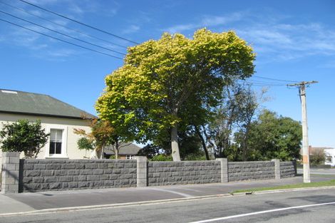 Photo of property in 1 Angland Avenue, Kensington, Timaru, 7910