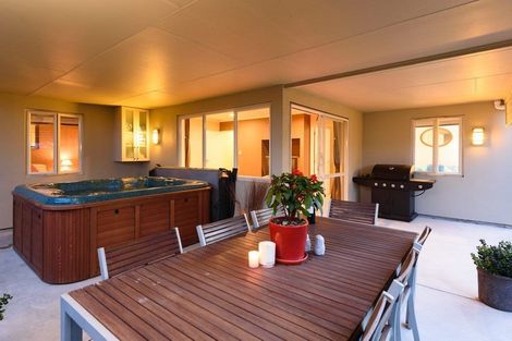 Photo of property in 15 Twelfth Avenue, Tauranga South, Tauranga, 3112