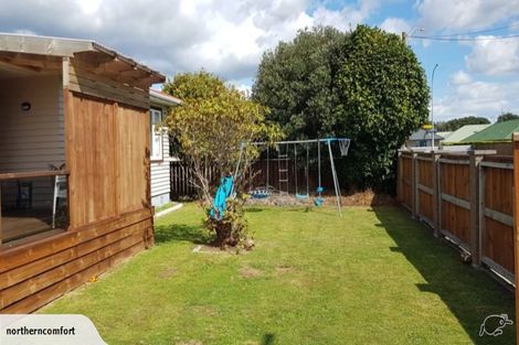 Photo of property in 4 Bartholomew Road, Levin, 5510