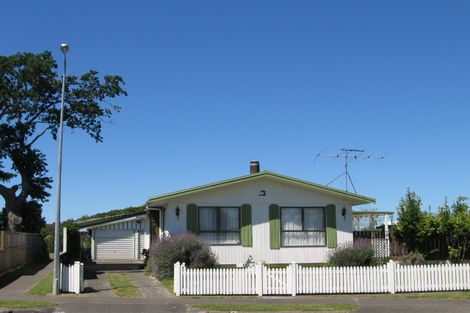 Photo of property in 7 Anita Grove, Riverdale, Gisborne, 4010