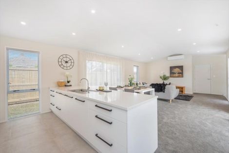 Photo of property in 6b Minchin Crescent, St Andrews, Hamilton, 3200