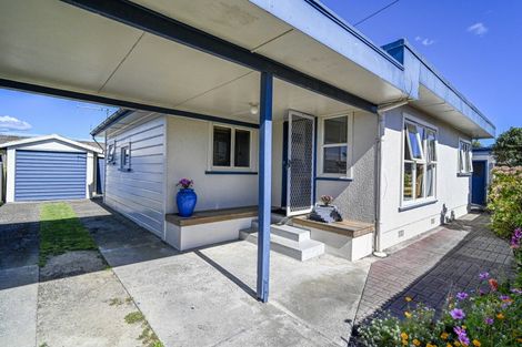 Photo of property in 200 Caroline Place, Mayfair, Hastings, 4122