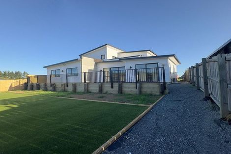 Photo of property in 27 Raymond Grace Avenue, Huapai, Kumeu, 0810