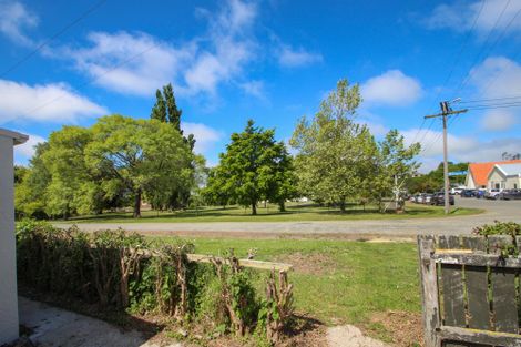 Photo of property in 15 Williams Street, Maheno, Oamaru, 9495