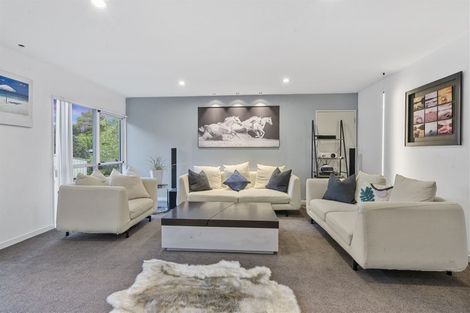 Photo of property in 684a Beach Road, Browns Bay, Auckland, 0630