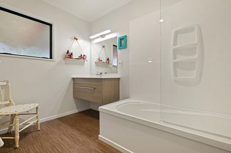 Photo of property in 9 Buller Street, Sefton, 7477