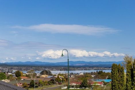 Photo of property in 8 Vaucluse Drive, Nukuhau, Taupo, 3330