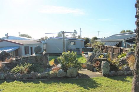 Photo of property in 10 Forbes Street, Westport, 7825