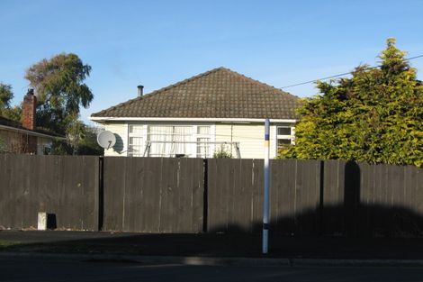 Photo of property in 67a Rookwood Avenue, New Brighton, Christchurch, 8083
