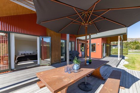 Photo of property in 4 Ryton Place, Lake Coleridge, 7572