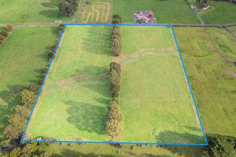 Photo of property in 1015b Beach Road, Torbay, Auckland, 0630